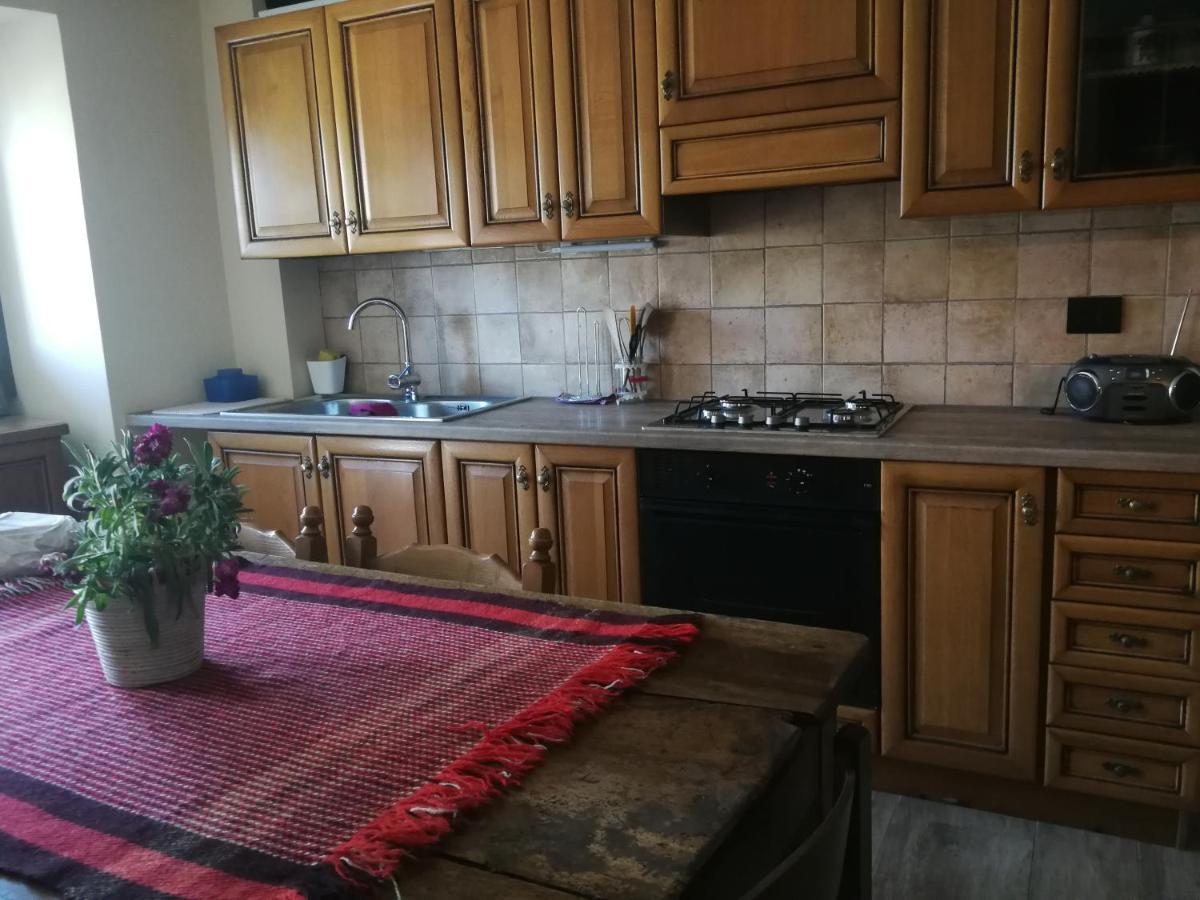 La Petite Maison Aosta Luaran gambar